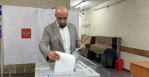 Глава Минприроды Дагестана Ратмир Расулов отдал свой голос на выборах в Махачкале