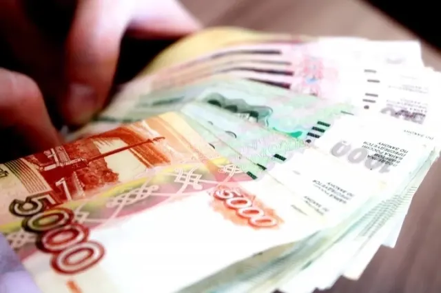 Роспотребнадзор добился возврата 510 000 рублей по кредитам после расторжения договора с вузом