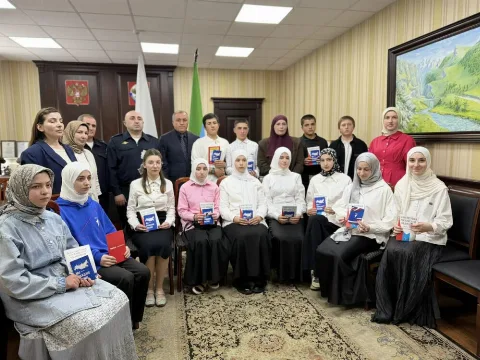 В Агульском районе вручили паспорта юным гражданам России