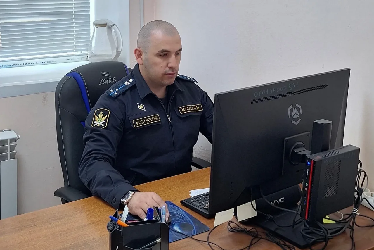 Предприниматель из Акушинского района оплатил 590 тысяч рублей налоговой задолженности после ареста грузовика