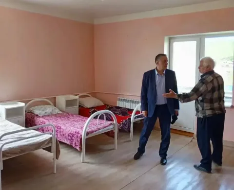 Врио вице-премьера Дагестана Абдурахман Махмудов выявил нарушения в амбулаториях Каякентского района