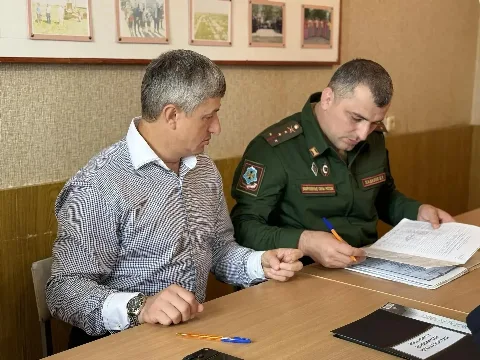 Призывная комиссия Тарумовского района начала осенний призыв в штатном режиме