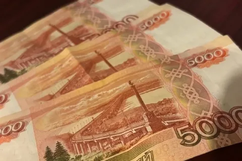 Семьи погибших от лавины женщины и пограничника в РД получат по 1 млн