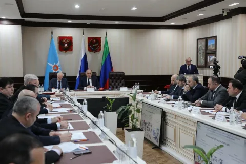 Абдулмуслимов потребовал от глав МО создать резервы на случай ЧС