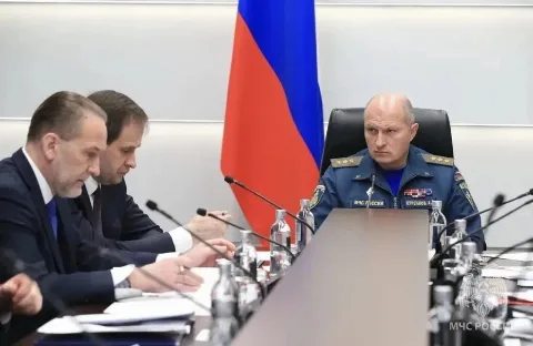 Глава МЧС РФ Куренков провел заседание по паводкам в Дагестане и Чечне