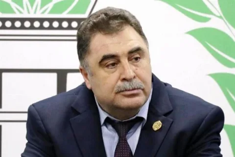 Абдулжелилов предложил Щукину бороться с коррупцией и обновить команду в Дагестане