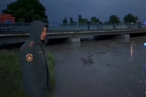 В Дагестане река Акташ вышла из берегов и смыла дом в селе Петраковское