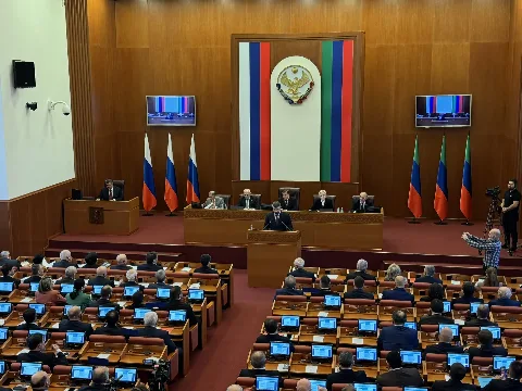 Магомед Рамазанов: Дагестан теряет до половины электроэнергии и трети воды