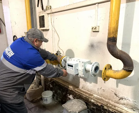 В Дагестане бизнесменам и соцобъектам бесплатно устанавливают умные газовые счетчики