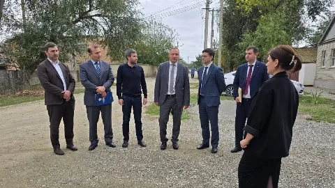 Андрей Шабалин проинспектировал стройки и дороги на севере Дагестана