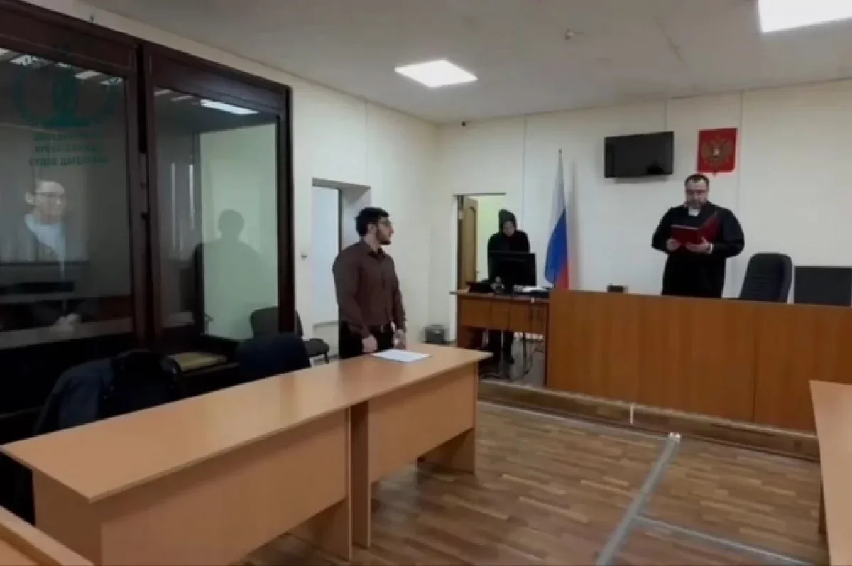 Суд Дербента отправил в СИЗО жену после попытки зарезать мужа за пощечину