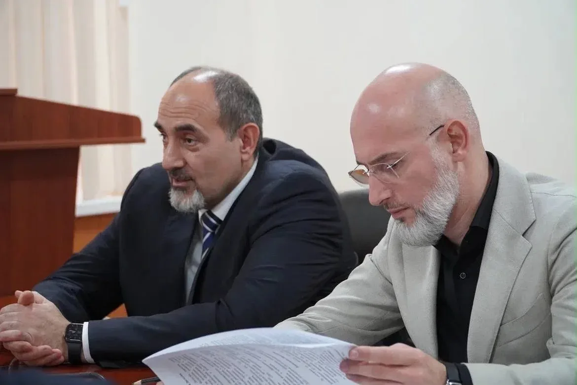 Магомед Чиркиев и Яхья Бучаев обсудили задачи образования в Дагестане