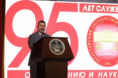 В Дагестане отметили заслуги сотрудников университета государственными наградами