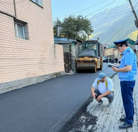 В Тляратинском районе Дагестана начались дорожные работы на улице Победы после представления прокуратуры