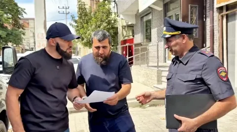 Специалисты МБУ «Благоустройство» проверили торговые точки Махачкалы на предмет договоров на вывоз ТКО