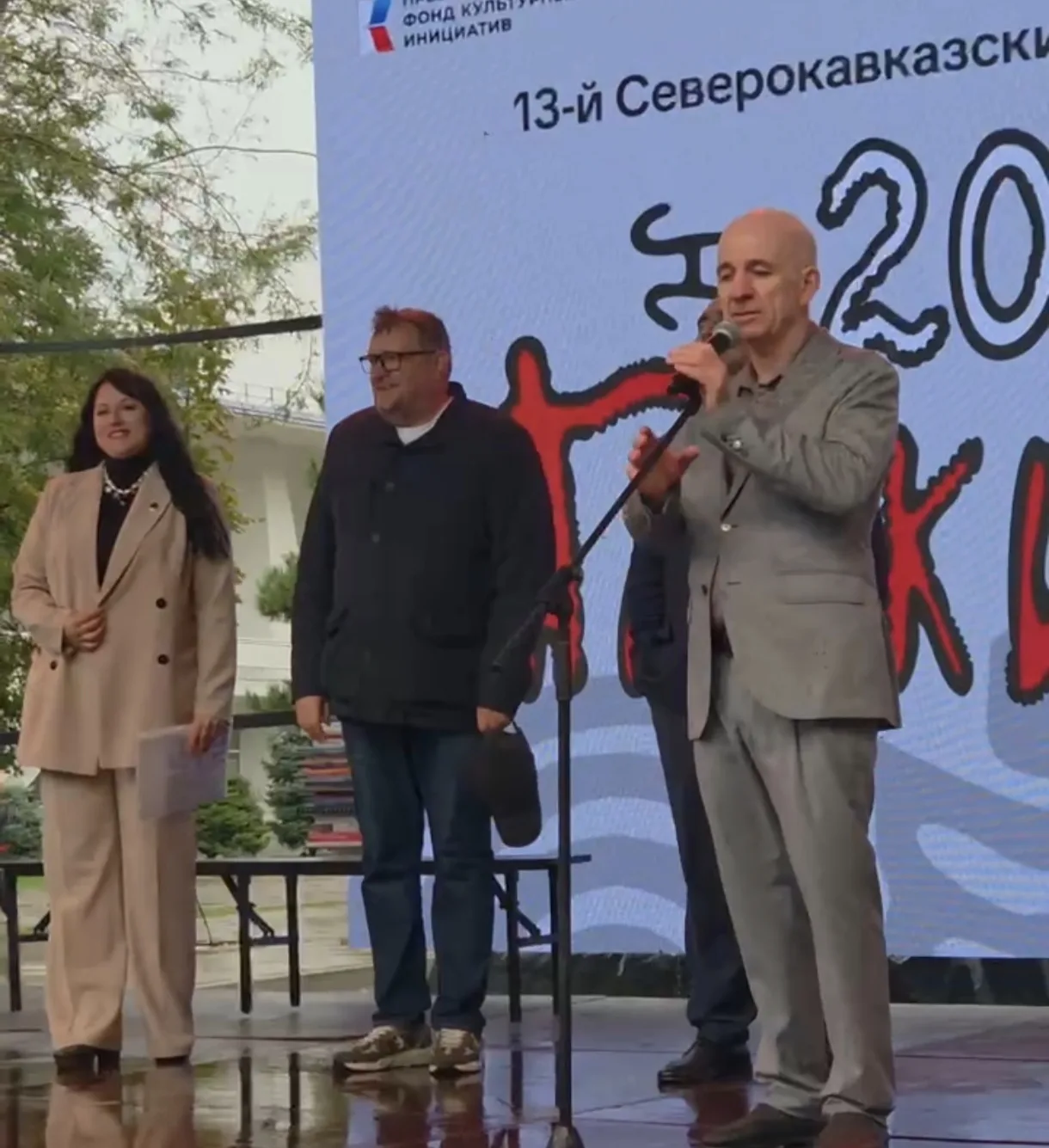Книжный фестиваль «Тарки-Тау» начался в Махачкале с лекциями и встречами