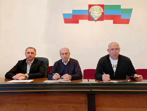 В Кайтагском районе Дагестана прошло совещание по благоустройству и подготовке к зиме