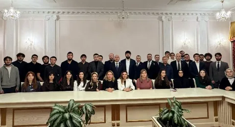 В Постпредстве Дагестана в Москве создадут Молодёжный совет