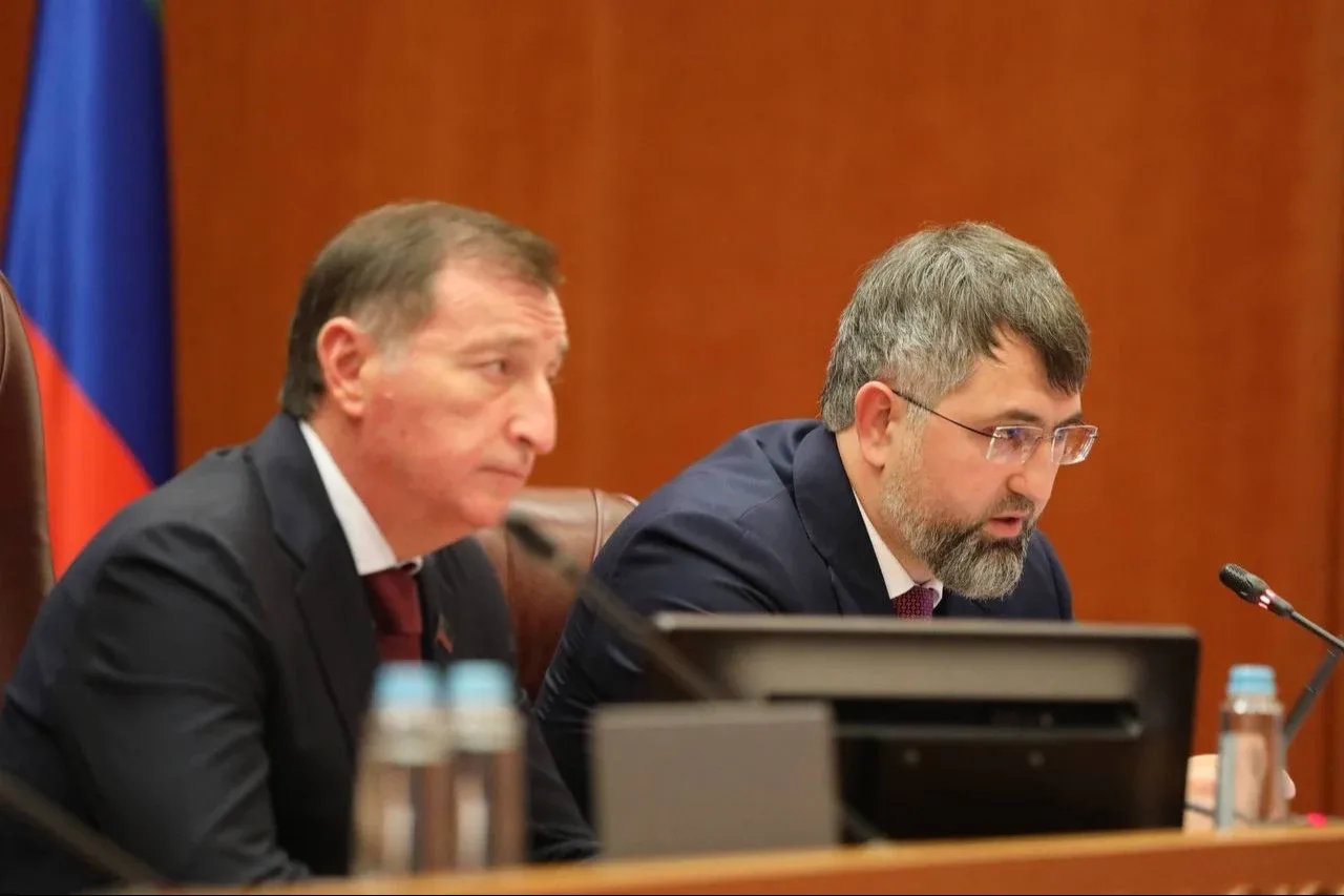 Магомед Рамазанов и «Единая Россия» обсудили приоритеты работы Правительства Дагестана