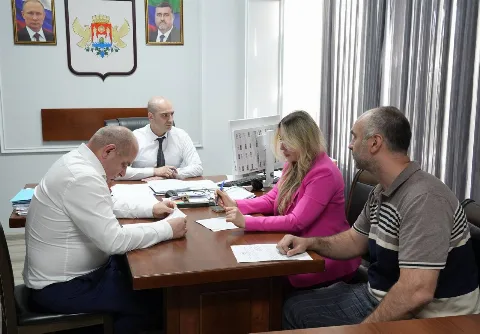 В Махачкале обсудили легализацию занятости и долги по зарплате