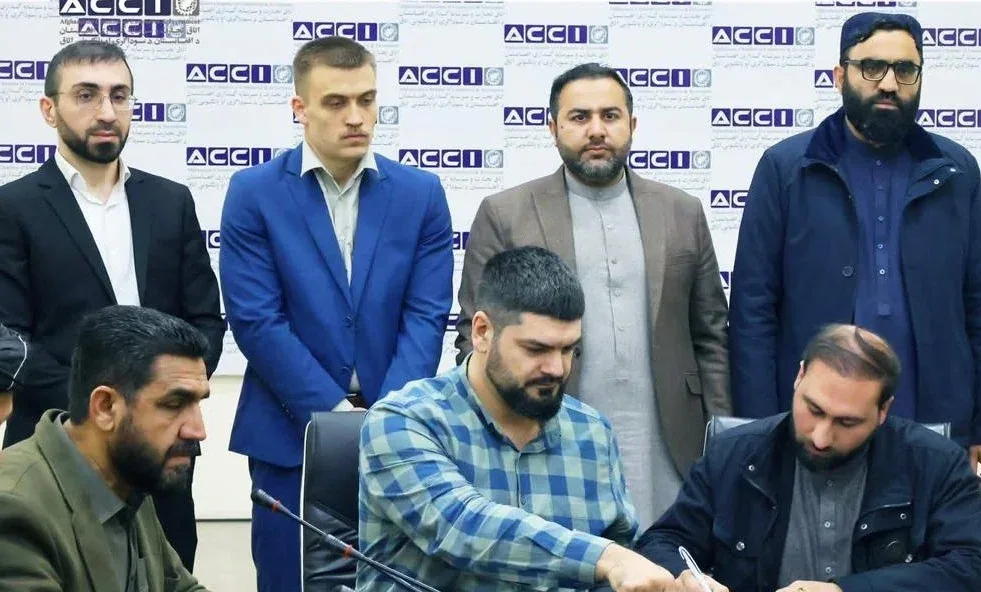Дагестанские производители пищевой отрасли поставили первую партию подсолнечного масла в Афганистан