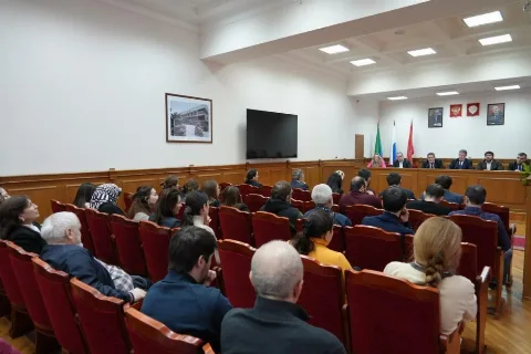 В администрации Махачкалы обсудили легализацию неформальной занятости с участием работодателей и ведомств